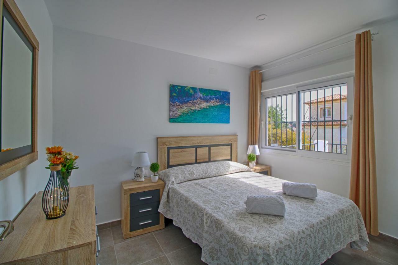 Holiday Villa Tatiana Calpe Eksteriør billede